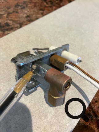 Hijan pilot assembly showing blocked air supply port